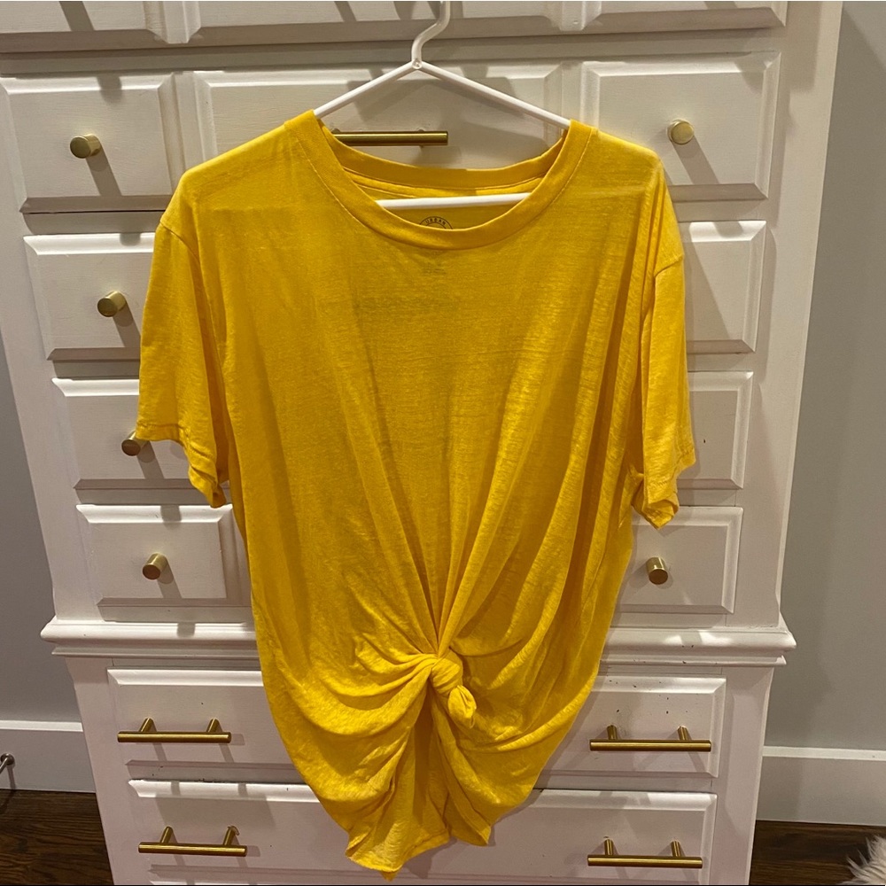 Urban Outfitters T-Shirt